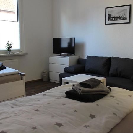 Ferienwohnung Funke F1 Fuer Monteure Apolda Bagian luar foto